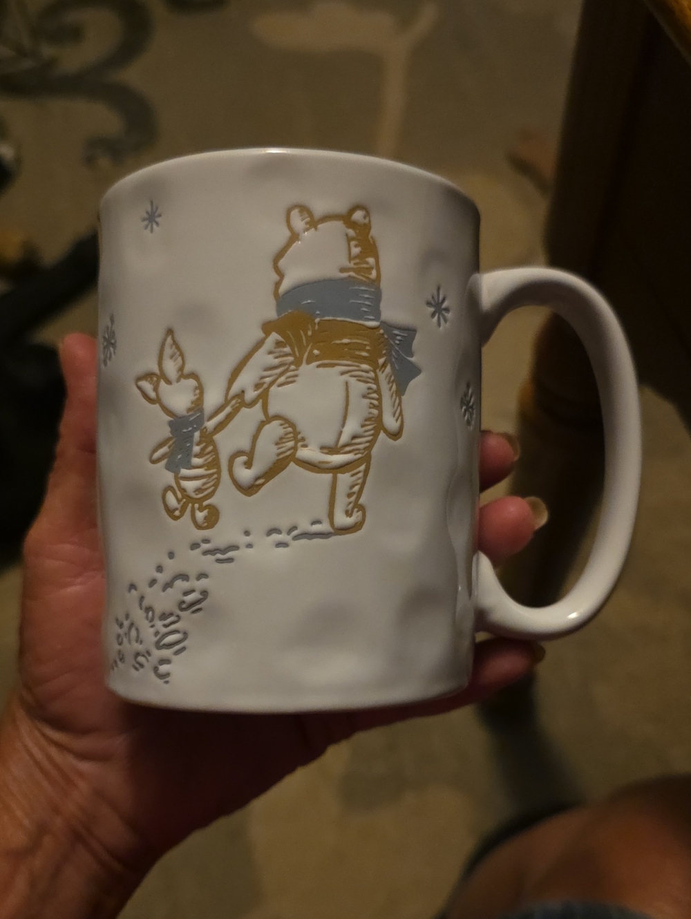 Silver Buffalo Winnie the Pooh "We Go Together Like Winter and Snow" 18-oz Mug